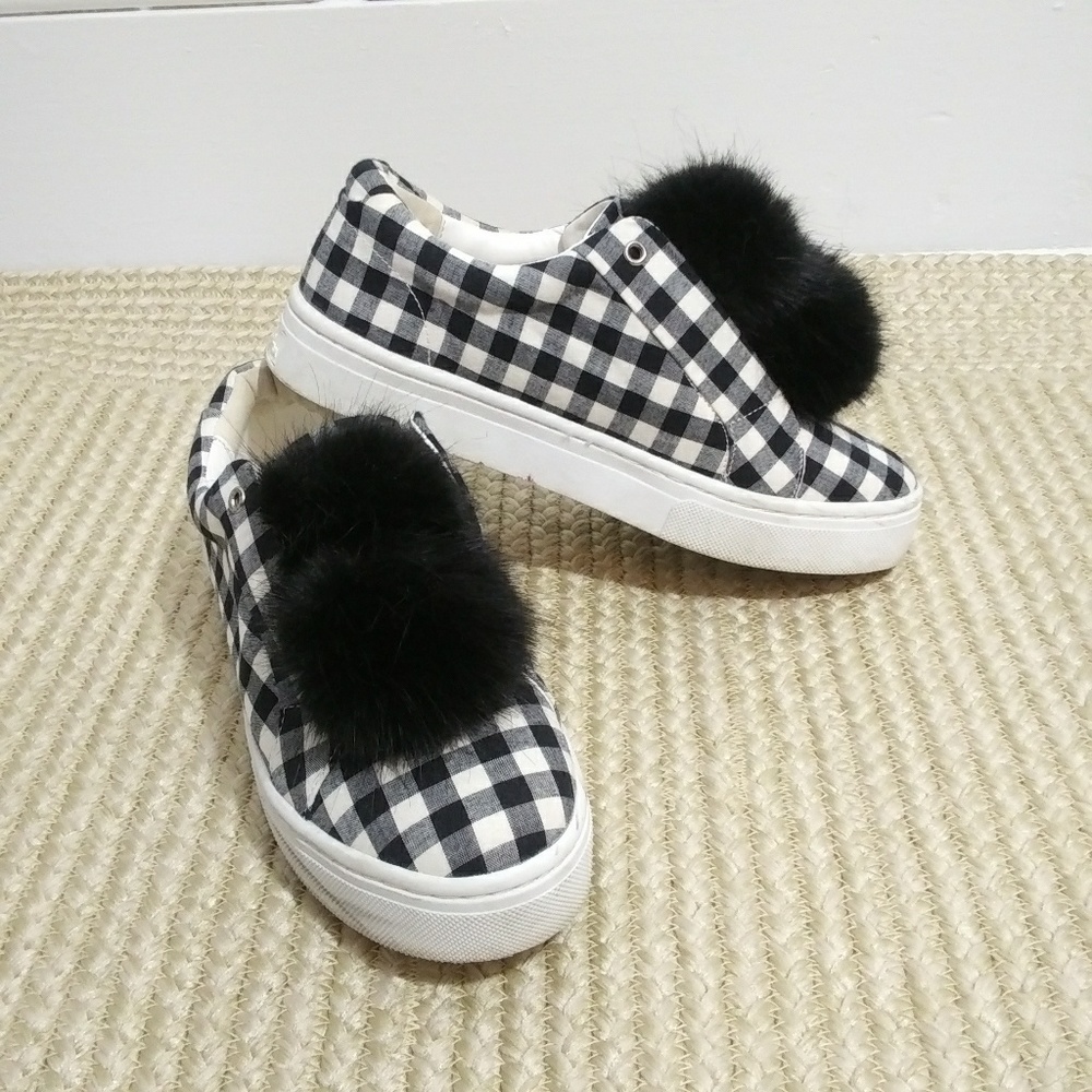 Sam Edelman Leya Slip On Pom Pom Sneakers EUC